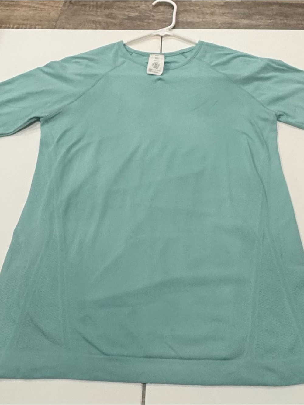 Athleta Girls Aqua/Teal  Long Sleeve Tee